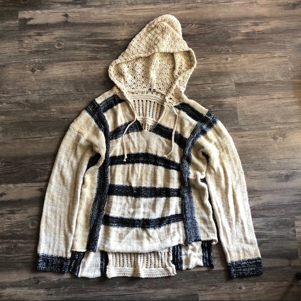 Striped Beige and Grey Baja Knit Hoodie Sz M